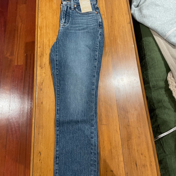 Madewell The Curvy Perfect Vintage Jean NWT - Picture 2 of 7